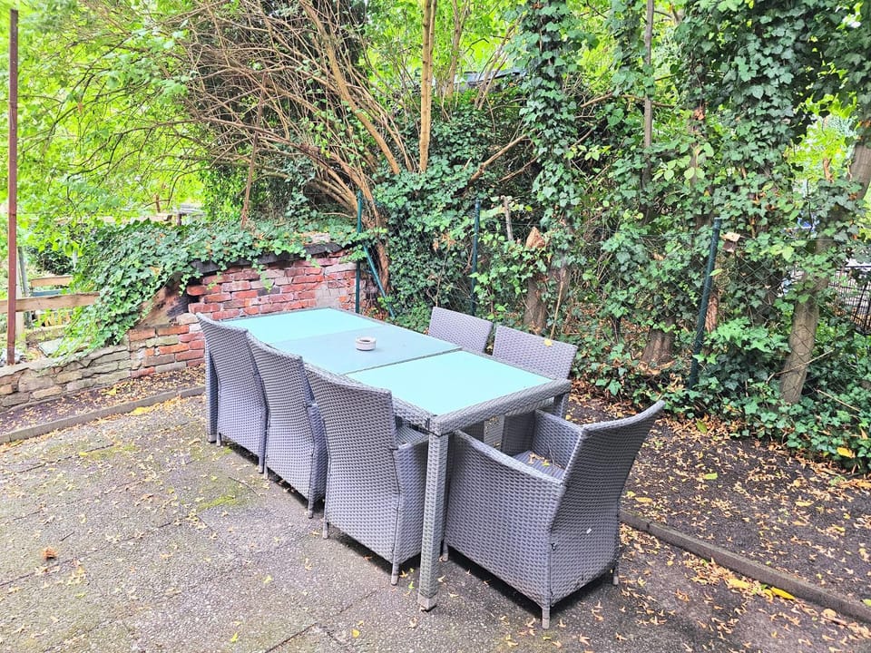 Patio, Spring, Garden, Balcony/Terrace, Seating area, Garden view