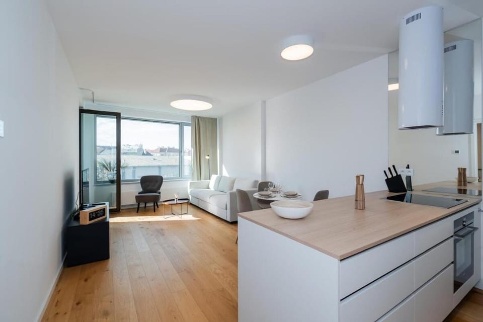 Skypark Nest City free park Living with Style Apartment in Bratislava
