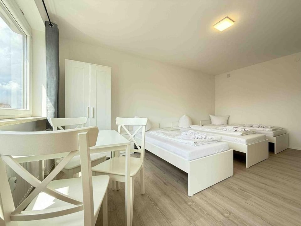 SAD165 Möblierte Monteurwohnung mit Balkon Apartment in Bavaria