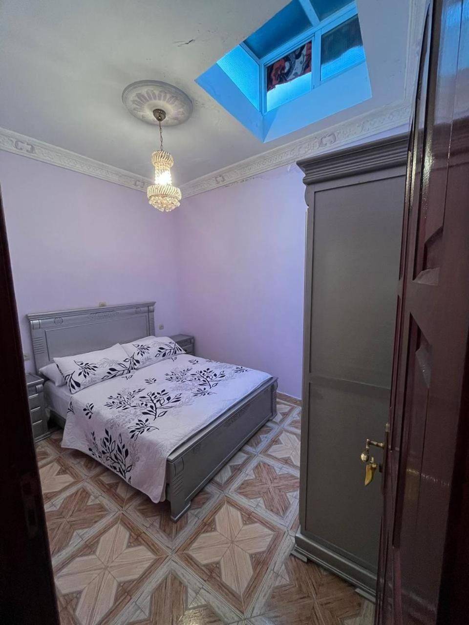 Bed, wardrobe