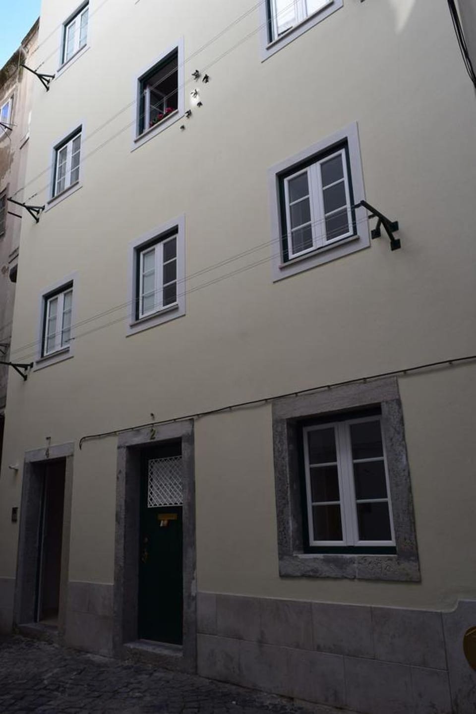Facade/entrance