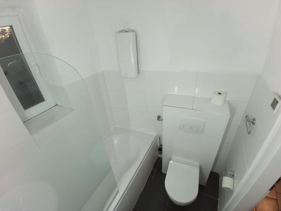 Zimmer am Hauptbahnhof 2 Vacation rental in Minden