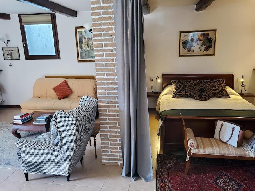 Relais Garden Lecco Bed and Breakfast in Province of Lecco