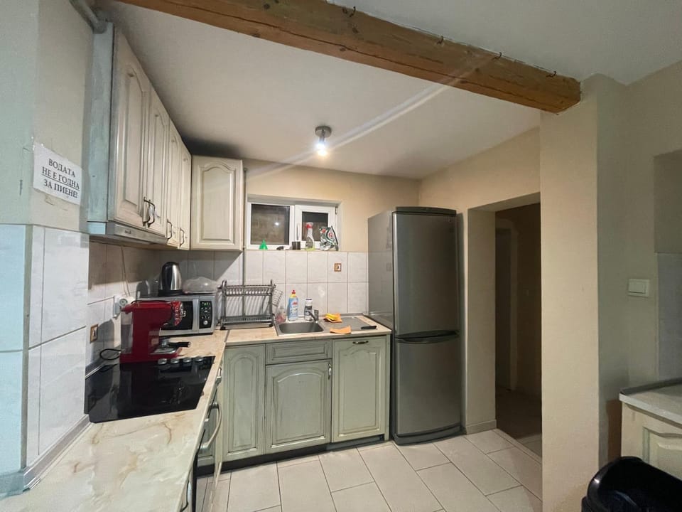 Coffee/tea facilities, Kitchen or kitchenette, heating, oven, stove, toaster