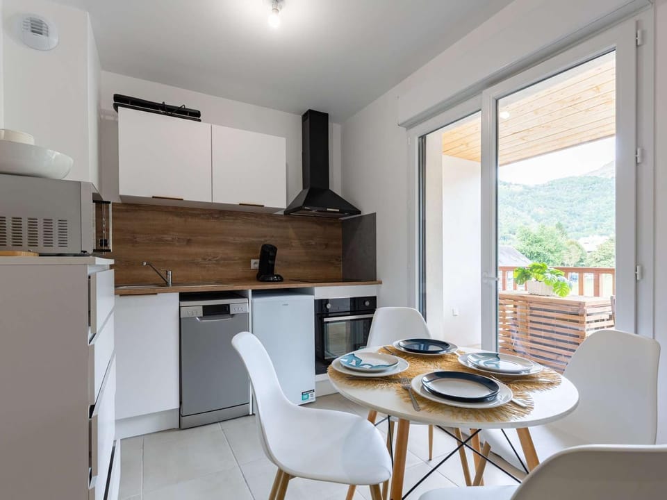 Appartement T2 avec terrasse, climatisation et parking – Saint-Lary Apartment in Saint-Lary-Soulan