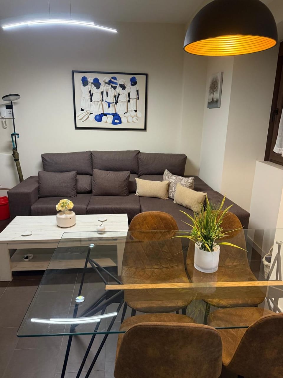 Living room, Dining area