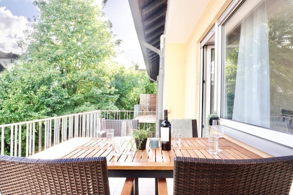 View (from property/room), Balcony/Terrace, Balcony/Terrace, Seating area