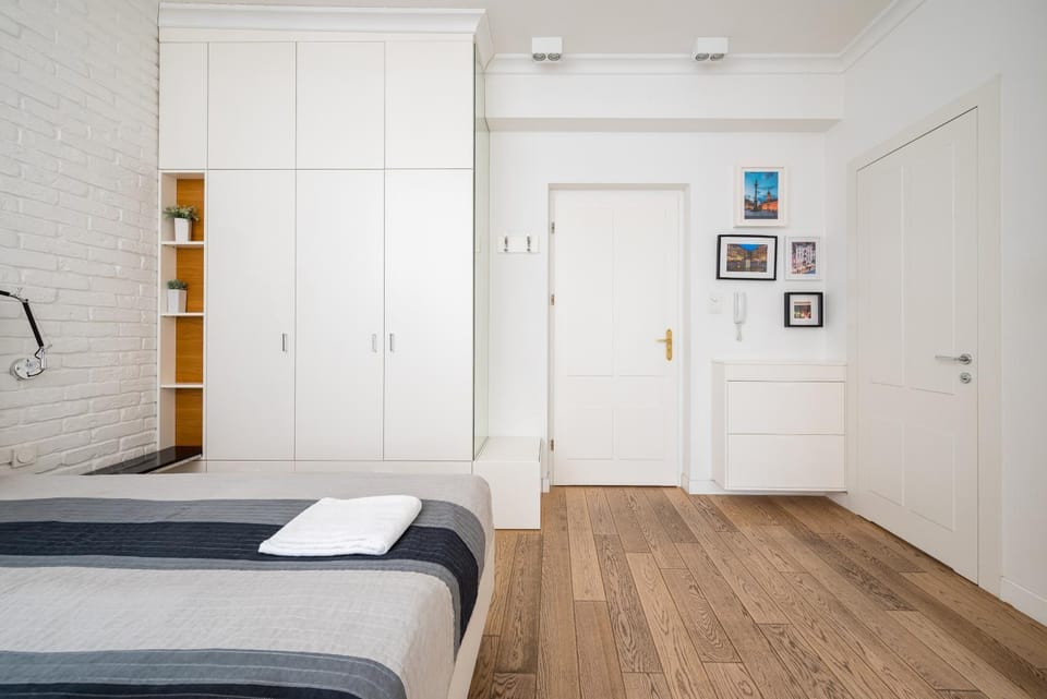 Bed, Photo of the whole room, Bedroom, wardrobe