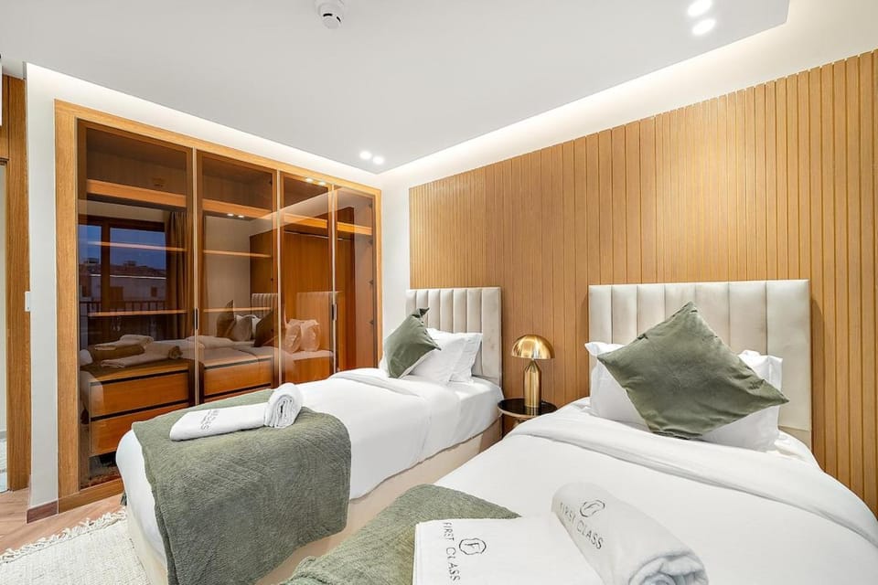 FIRST CLASS VILLA Hidden Luxury Gem Apartment in Dubai