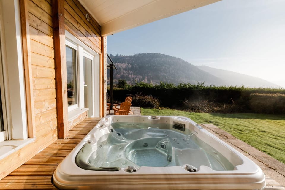 Harmony Homes Saint-Amarin - Indoor Pool Sauna & Spa Chalet in Vosges