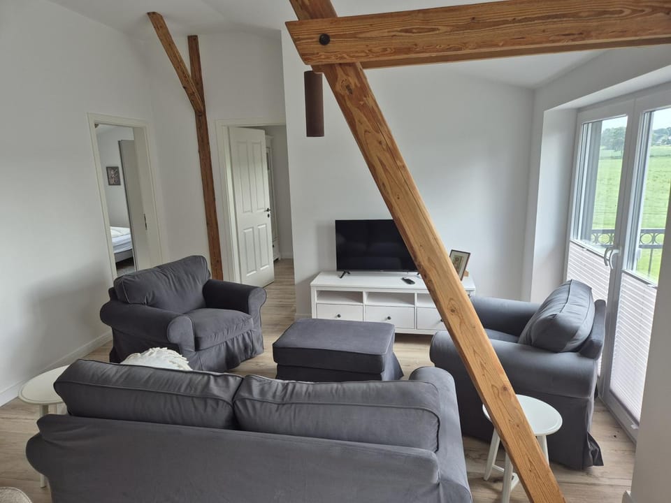 Schwalbennest, FeWo auf Resthof am NOK, mit Sauna Apartment in Schleswig-Holstein