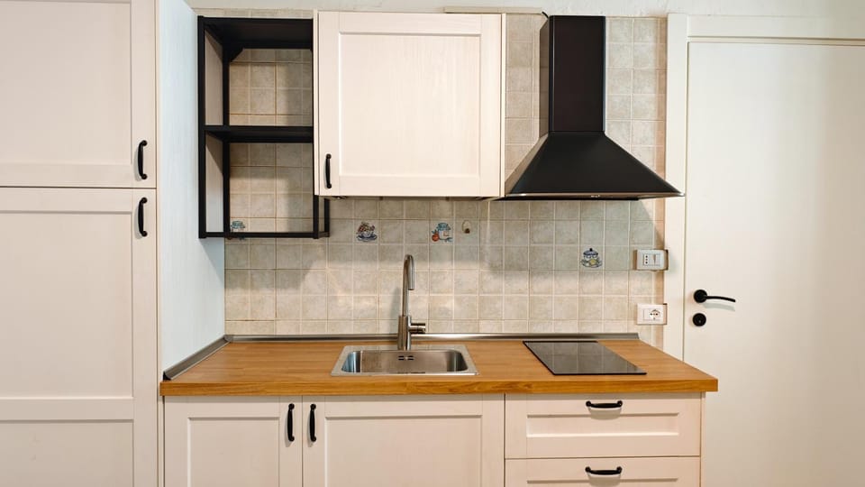 Hostdomus - Oscar's House Apartment in Albenga