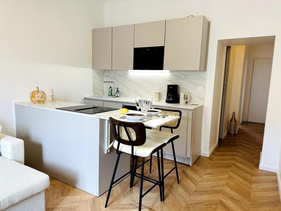 La Marquise Rennes Gare Apartment in Rennes