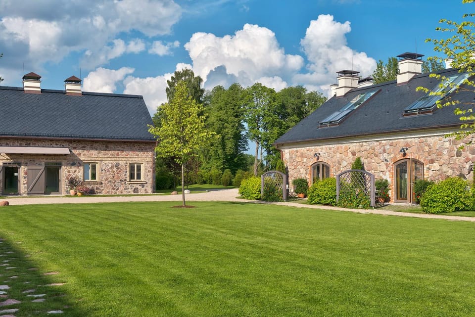 Property building, Natural landscape, Garden, Garden view
