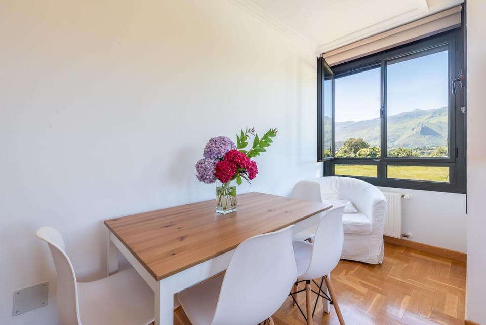 Apartamento con vistas espectaculares en Llanes, a 8 min a pie del centro Apartment in Llanes
