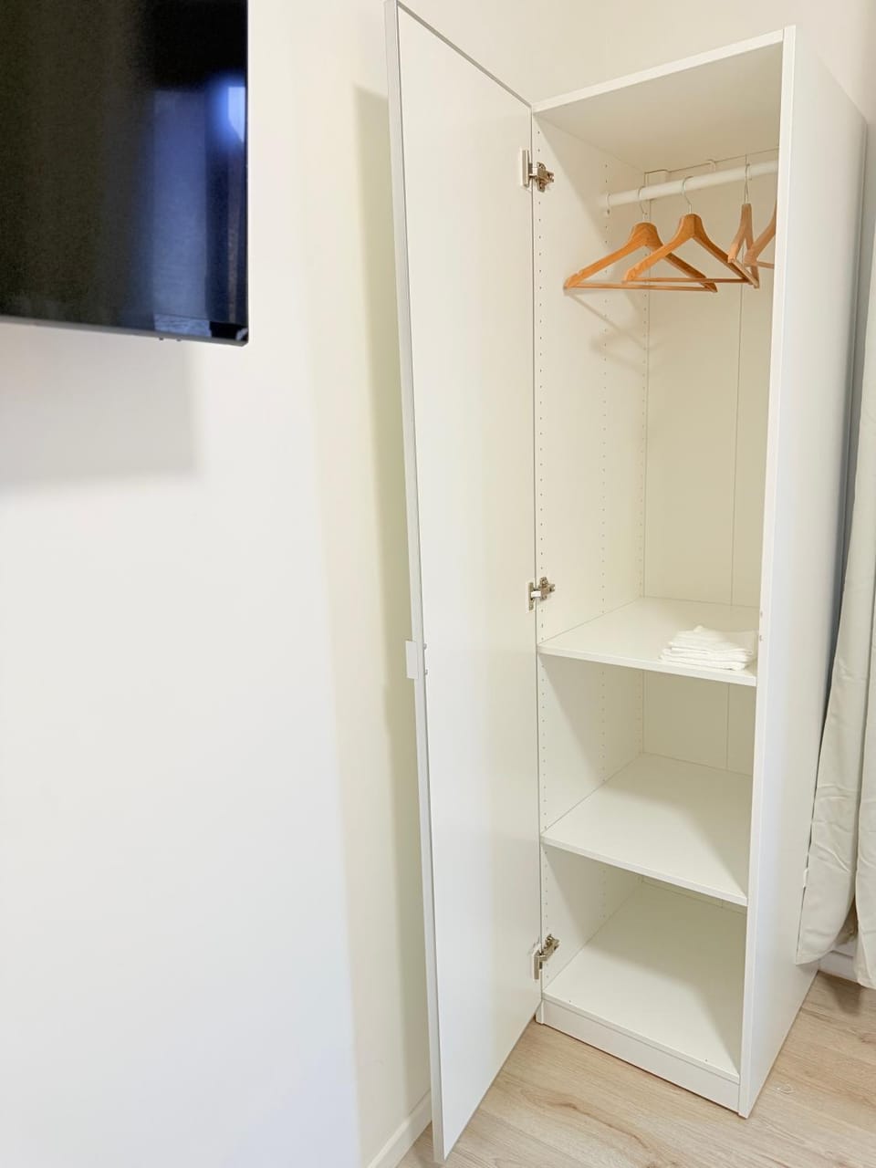 mervahome jeunesse Hostel in Charleroi