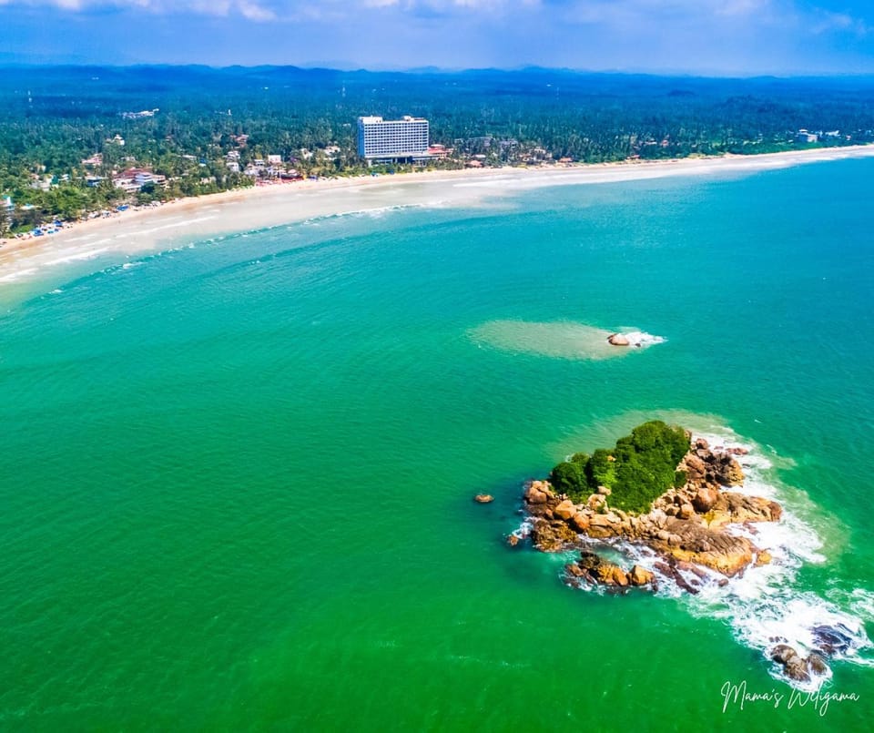 Day, Natural landscape, Bird's eye view, Beach, Mountain view, Sea view