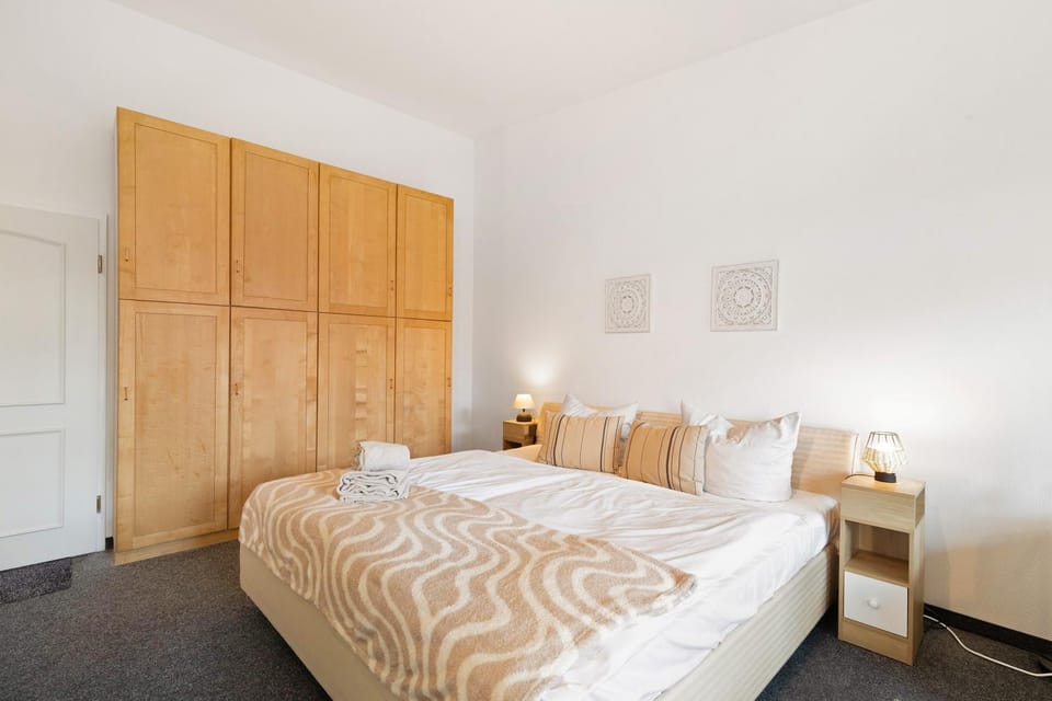 Living room, Bedroom