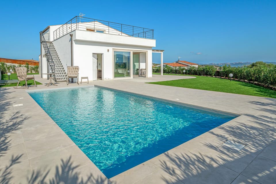 Garden, Swimming pool