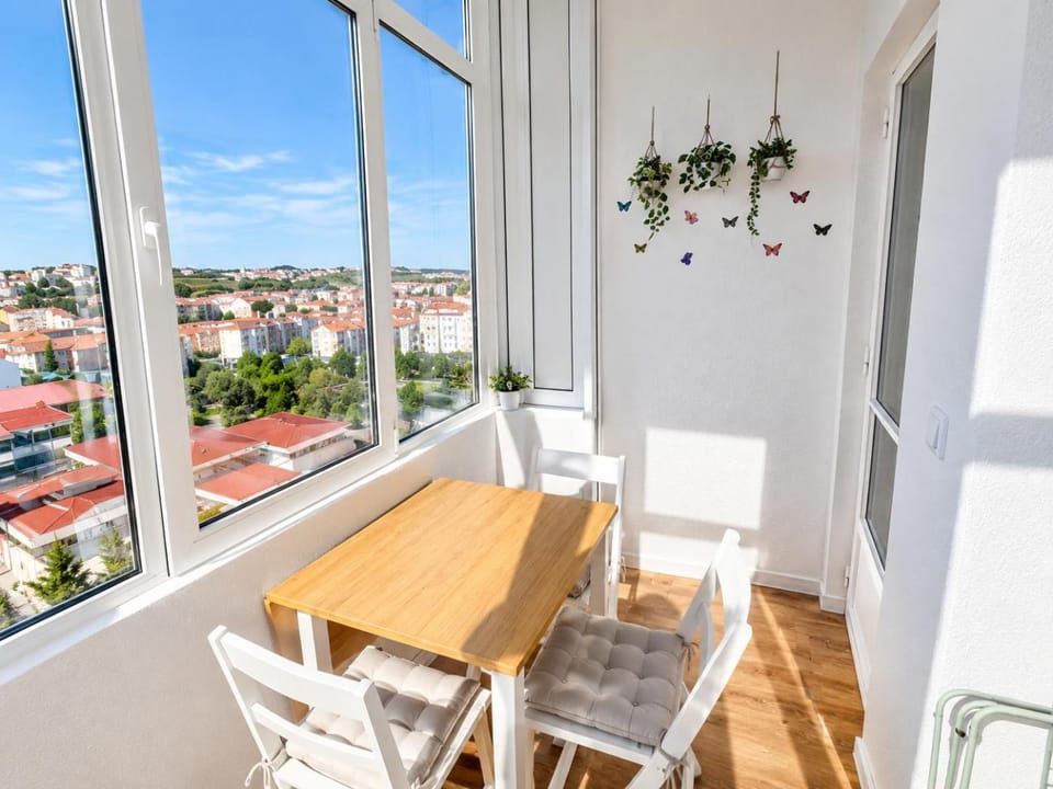 Balcony/Terrace, Seating area, Dining area, City view