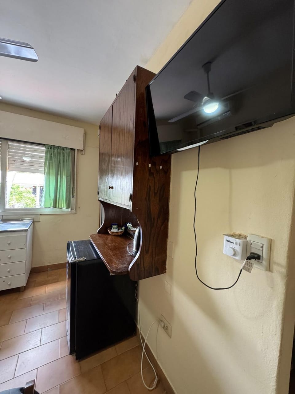 TV and multimedia, Kitchen or kitchenette, minibar, oven
