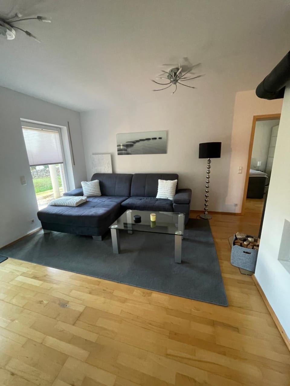 Living room, Photo of the whole room, Seating area