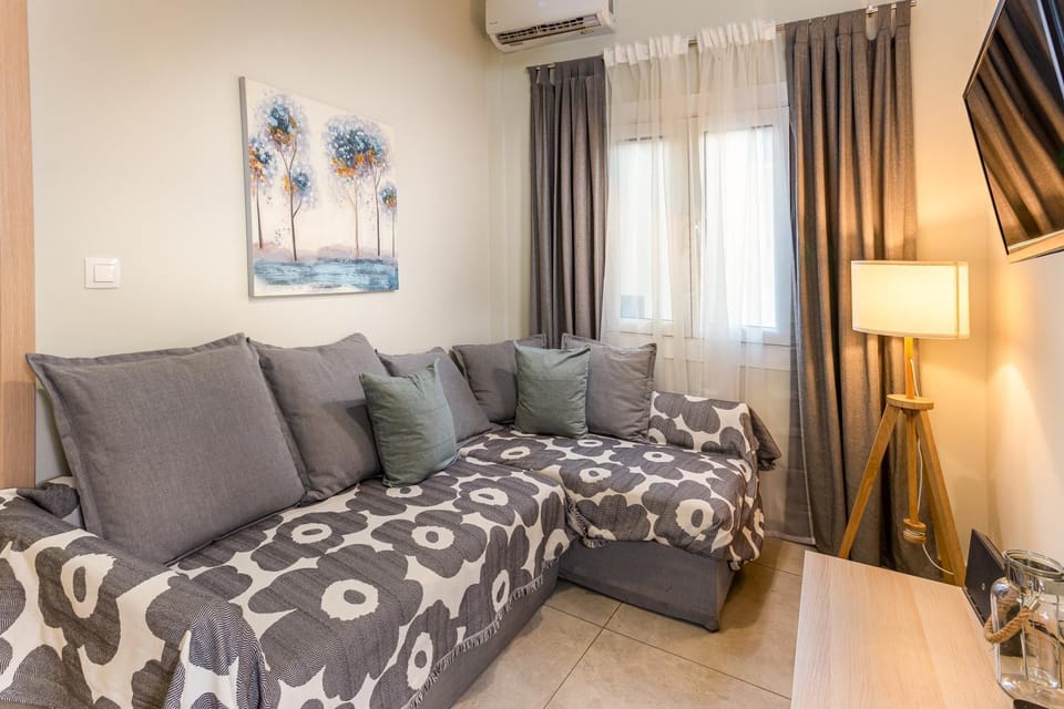 TV and multimedia, Living room, Bedroom