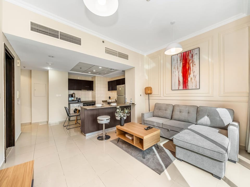 Modern 1BR Apt With Access to Jacuzzi, Sauna & Pool Apartment in Dubai