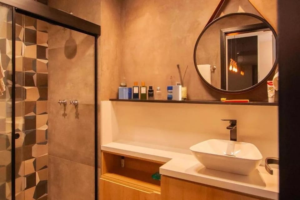 Shower, Bathroom