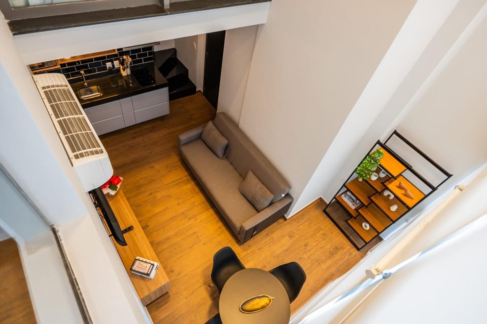 Duplex de luxo rua Oscar Freire a poucos metros do metro Oscar Freire sp Apartment in Sao Paulo City