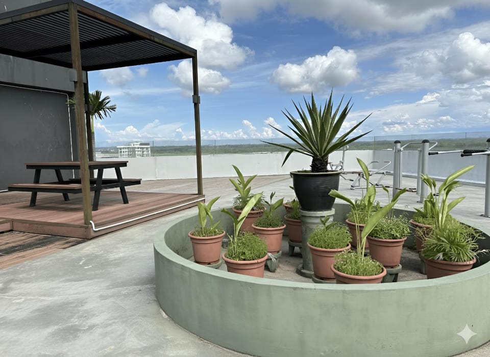 Garden, View (from property/room), Balcony/Terrace