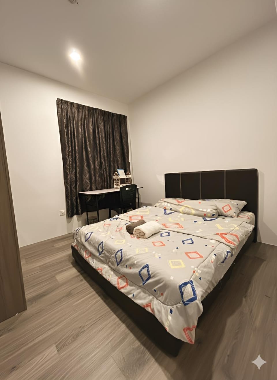 Bed, Bedroom