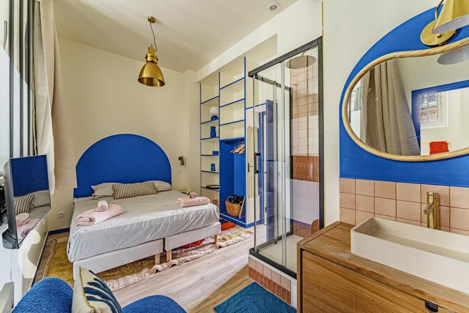 Cozy flat with Jacuzzi 2bdr 2WC Apartment in Paris