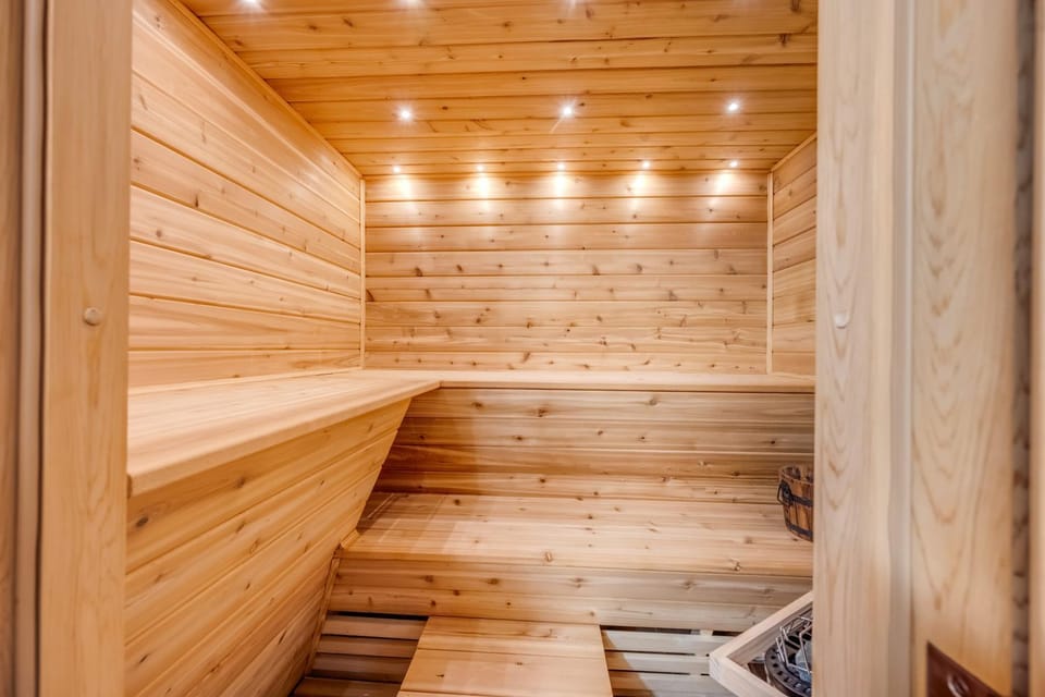Sauna, Steam room, Spa and wellness centre/facilities
