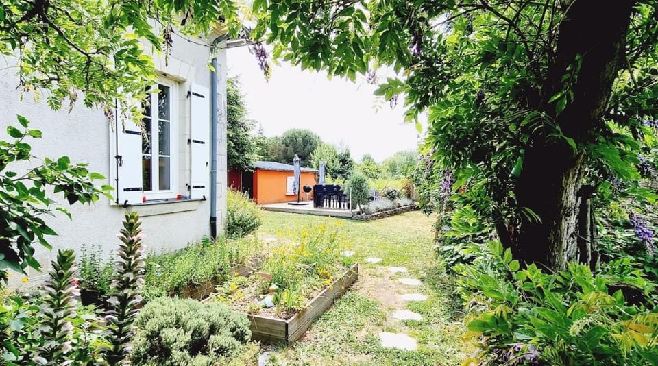 Maison avec jardin proche des bords de Loire House in Pays de la Loire