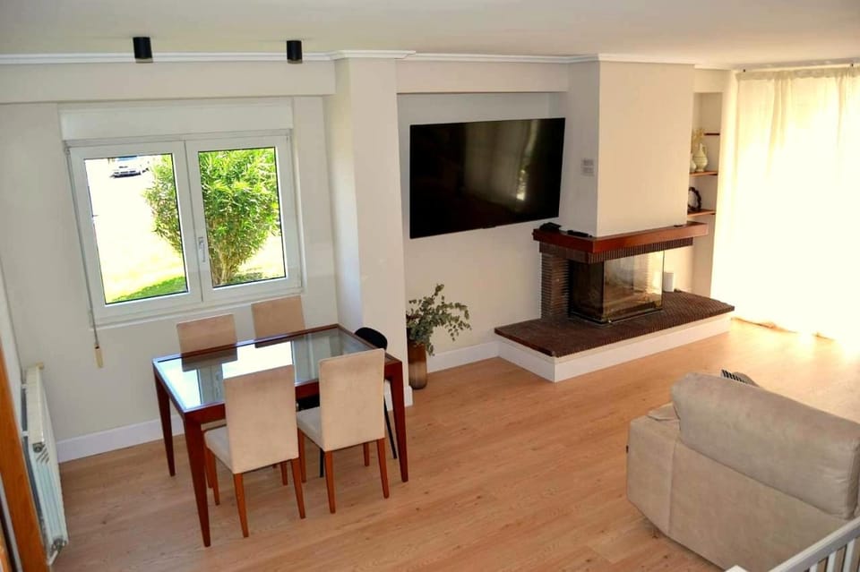 Chalet en Costa Quebrada - Soto de la Marina House in Cantabria