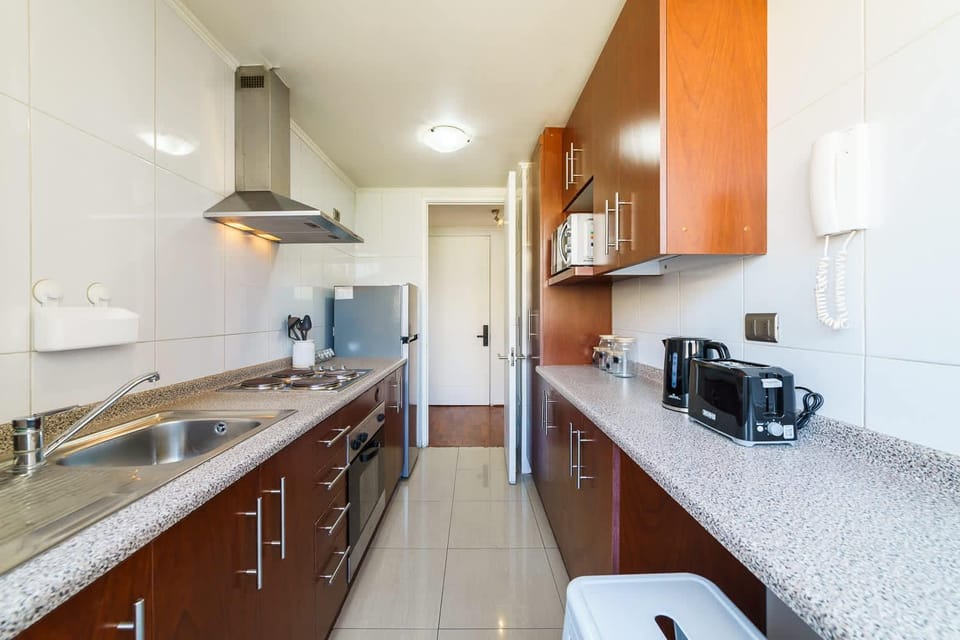 Your Serene Getaway in Central Providencia Apartment in Providencia