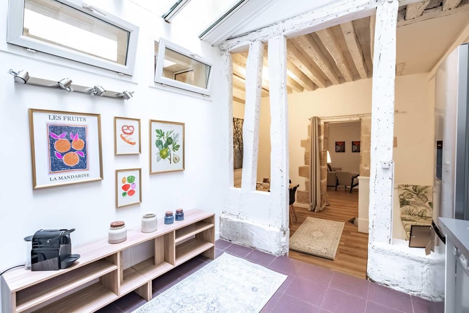 6 Guests Flat in heart of Paris - Pompidou Apartment in Paris