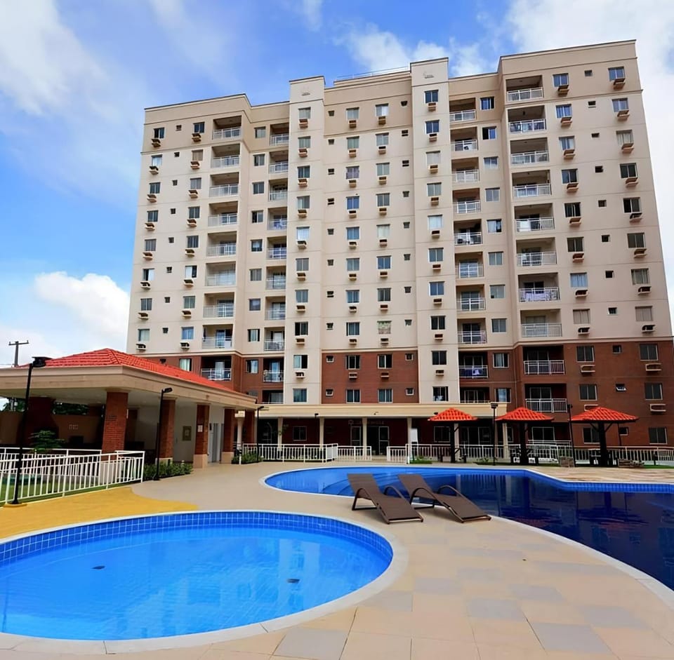 Property building, Patio, Day, Pool view, Swimming pool, sunbed