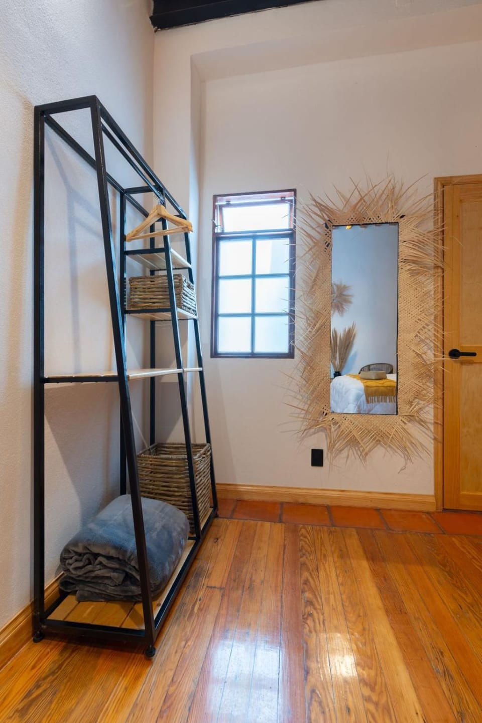 DH7 Best ROOM in heart of Zocalo Cute, quite and located Apartment in Mexico City