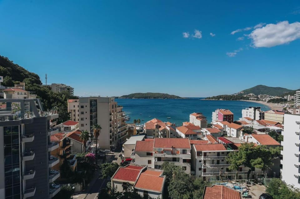 Natural landscape, City view, River view, Sea view