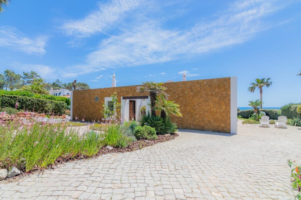 Property building, Garden, Garden view