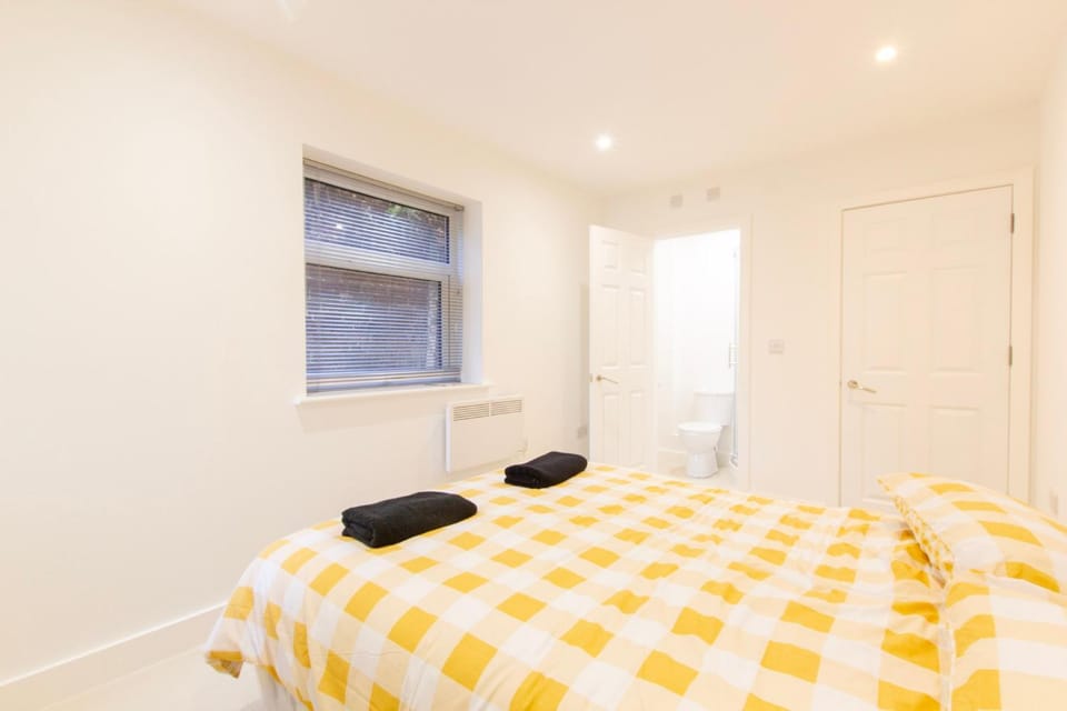 Radstock Road - Room 1a Bed and Breakfast in Southampton