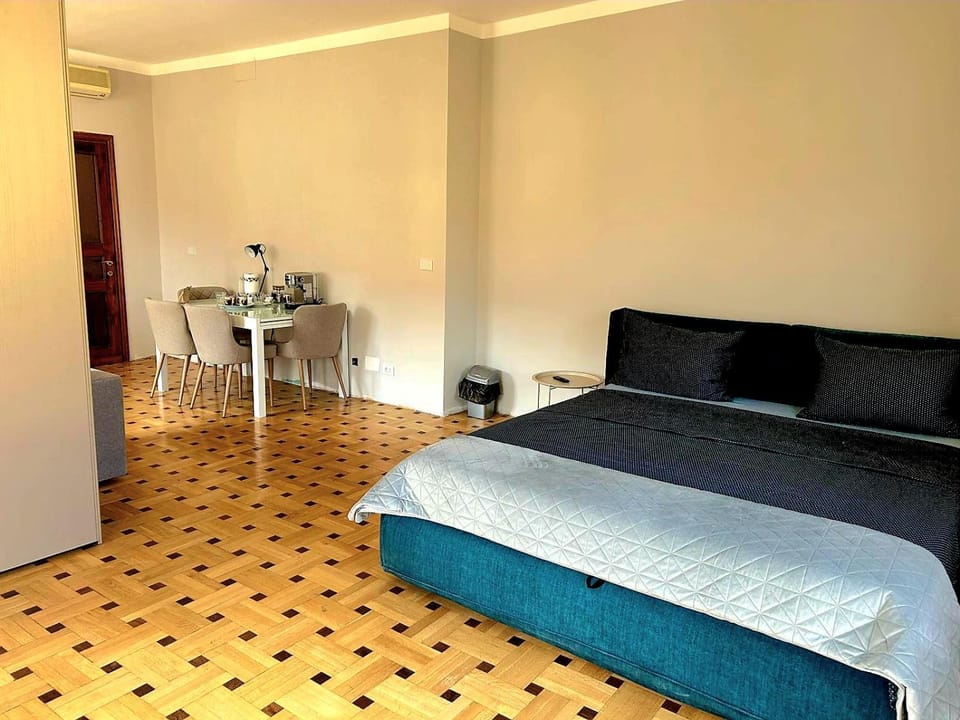 Appartamento Via Italia Centro Biella Bed and Breakfast in Piedmont