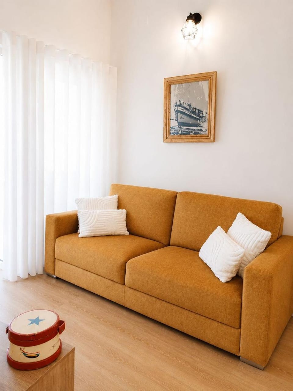 Casa Trainêra House in Nazaré