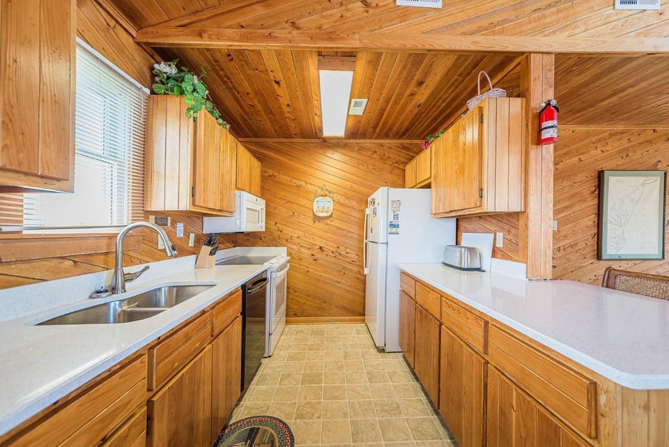 Lore Lynn by the Sea - Corolla, Ocean Sands, 85 Yds to Beach, Flex Stays House in Corolla