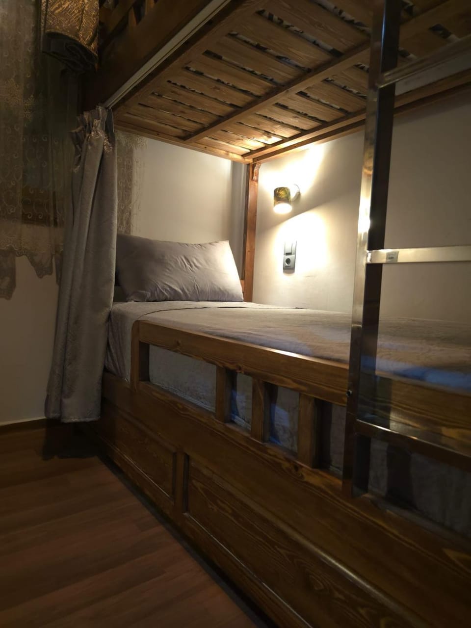Bed, Bedroom, bunk bed