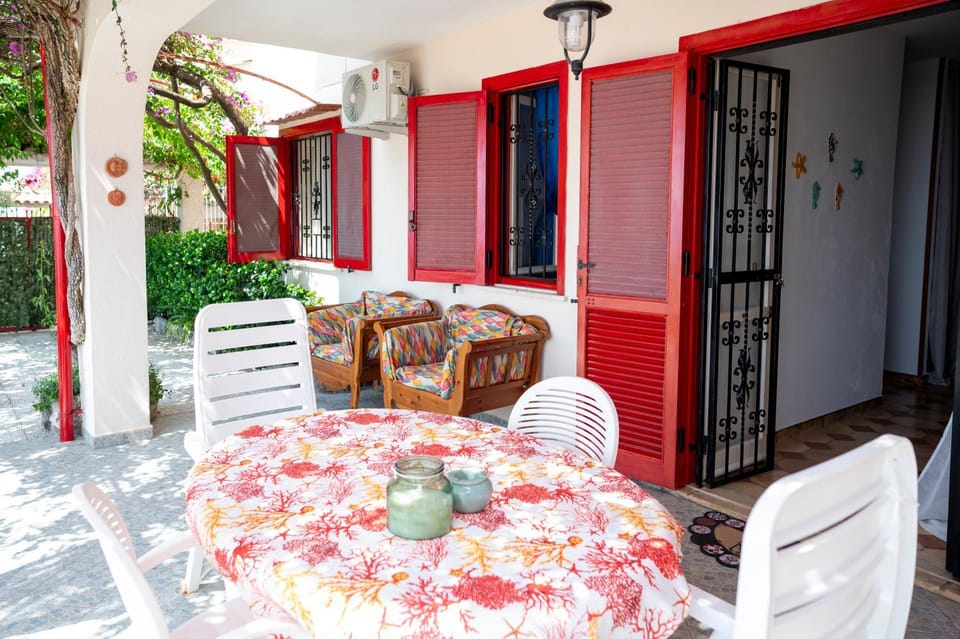 Property building, Garden