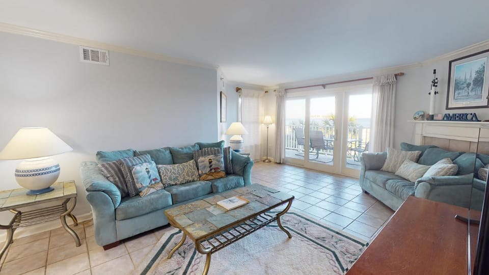 Fort Screven Villas 201 by Tybee Vacation Rentals Apartment in Tybee Island