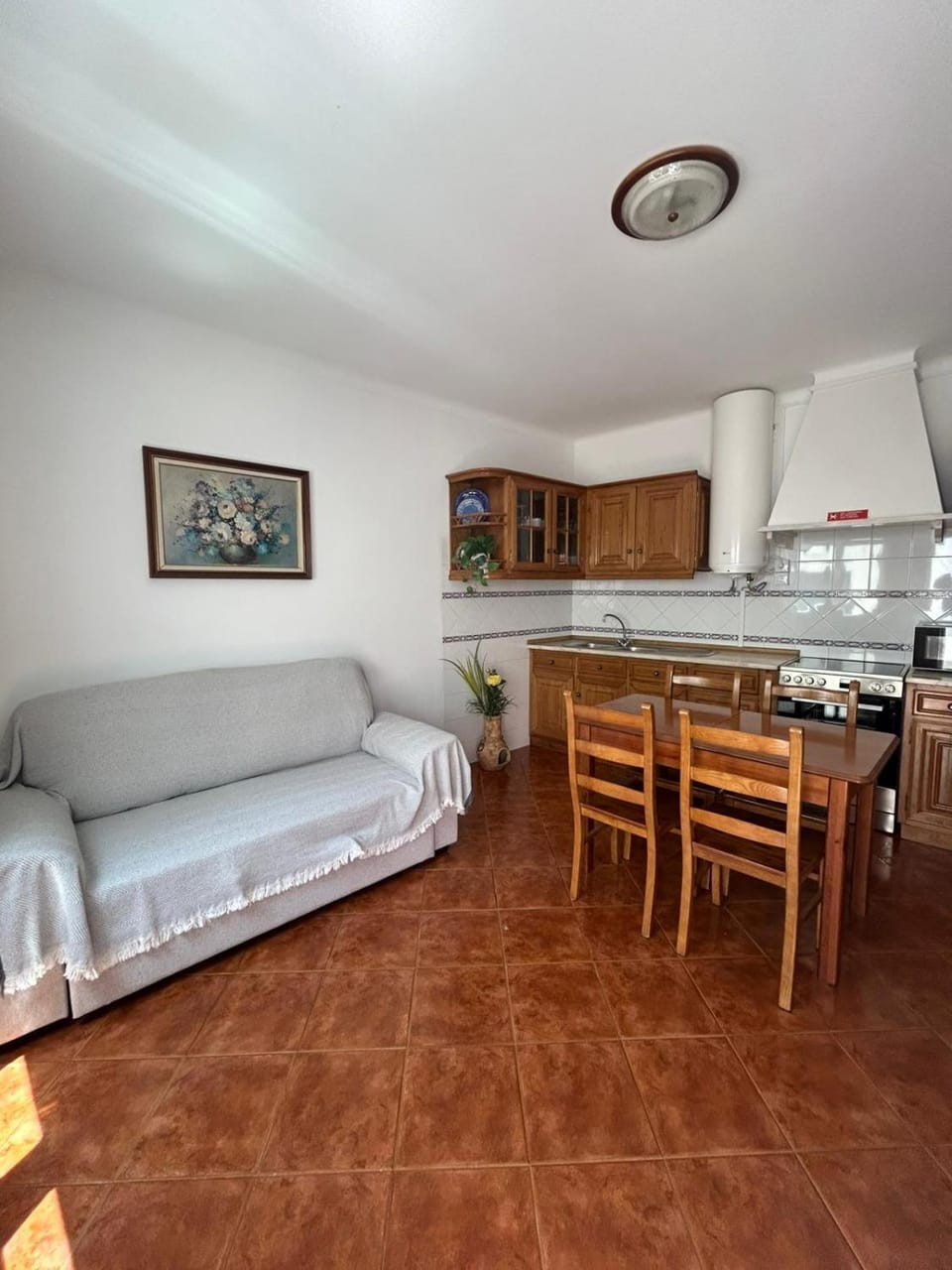 Kitchen or kitchenette, Living room, Dining area, oven, stove